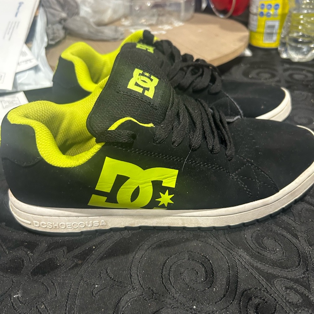 DC Men's Black & Neon Yellow Skate Sneakers